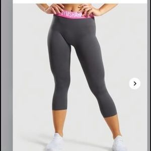 Grey Capri gymshark leggings
